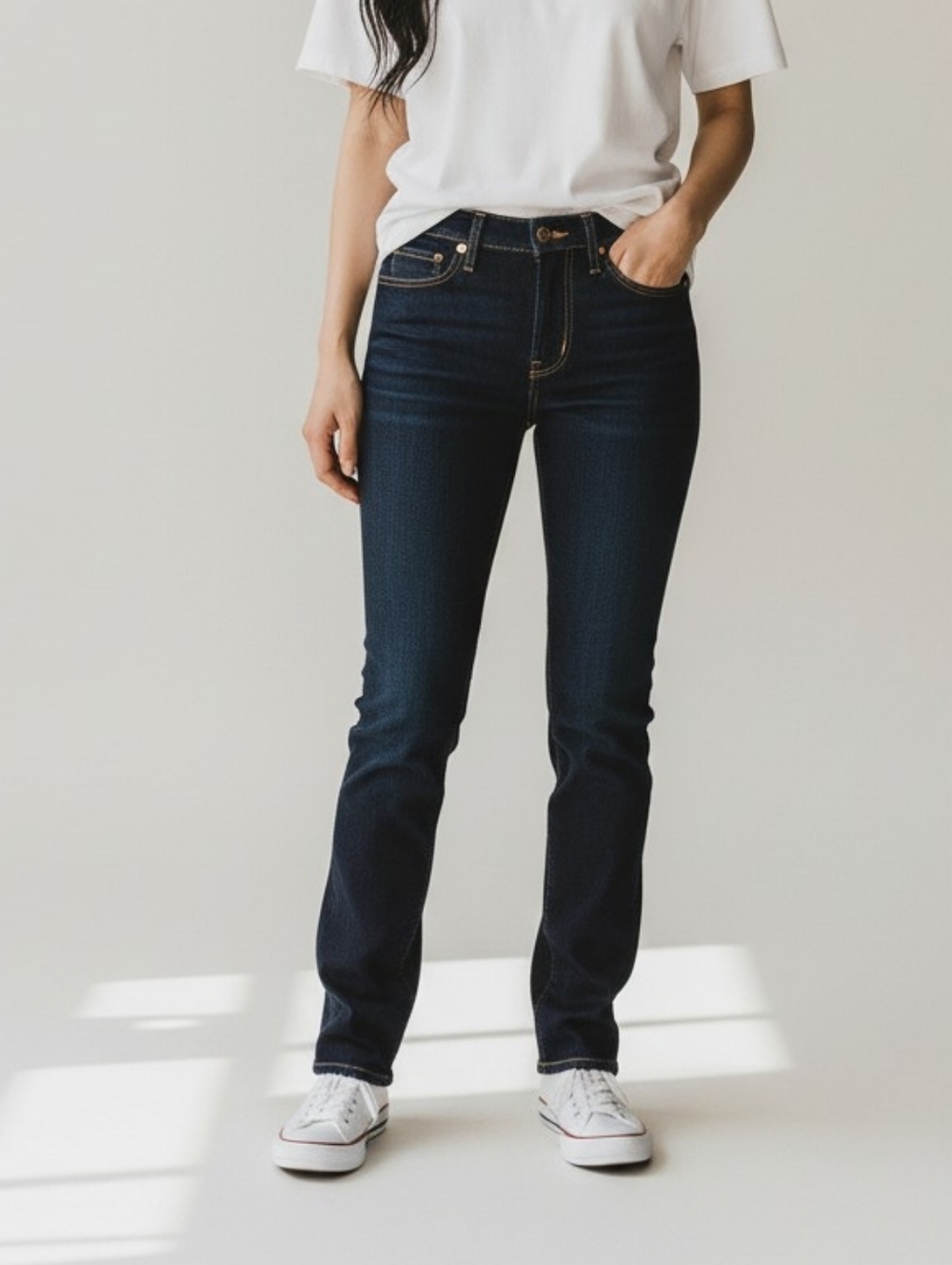 Madewell Women's Dark Indigo Rail Straight-Leg Jeans Size 24